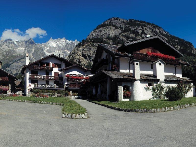 Hotel Del Viale Courmayeur Buitenkant foto