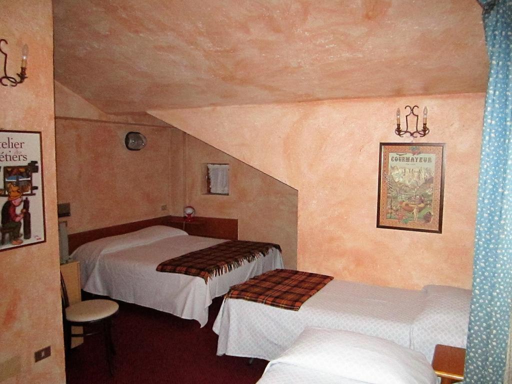 Hotel Del Viale Courmayeur Buitenkant foto